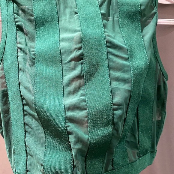 Two Piece Emerald Green Outfit - Picture 4 of 9